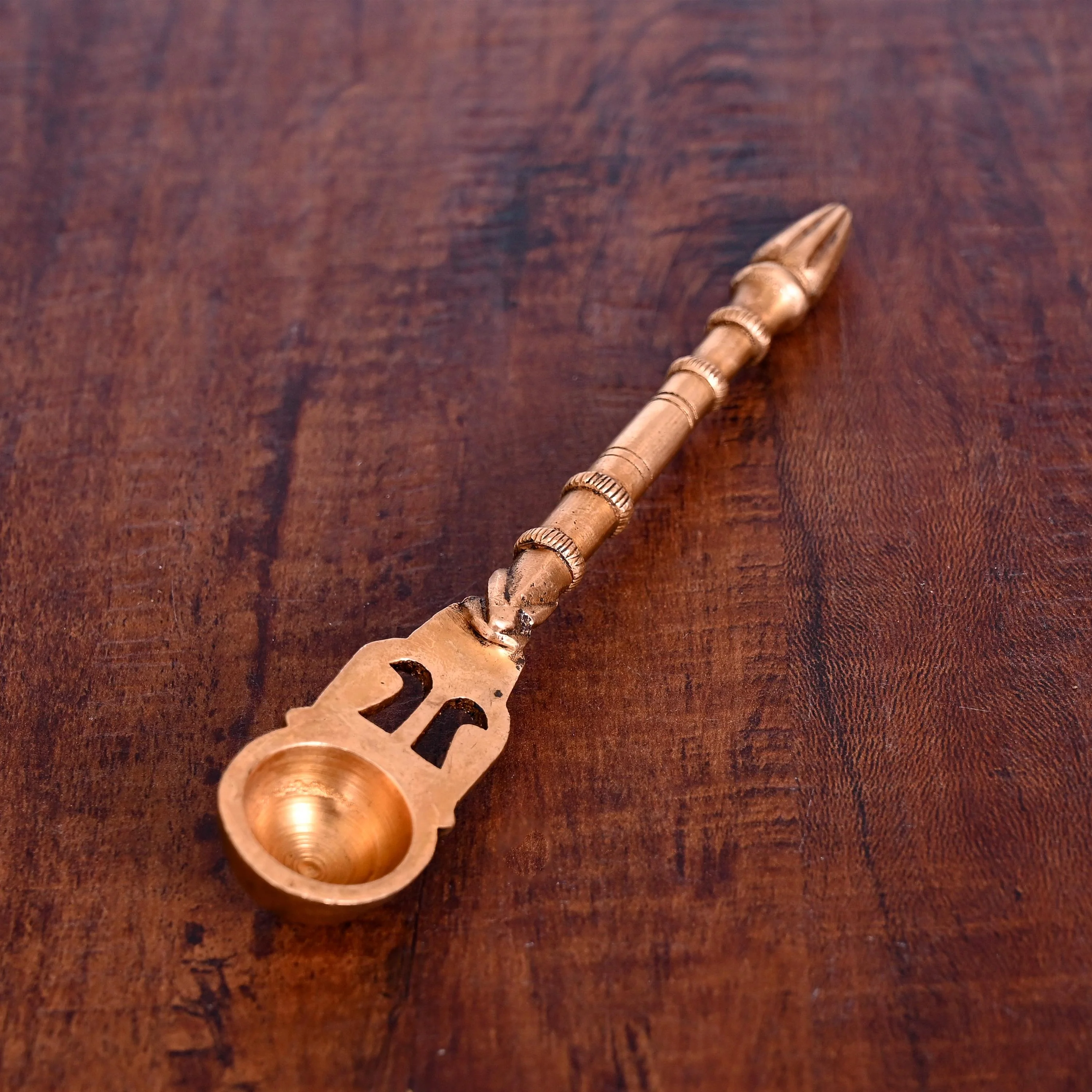 Copper Pooja Ahuti Spoon (5.5 Inch) - Image 3