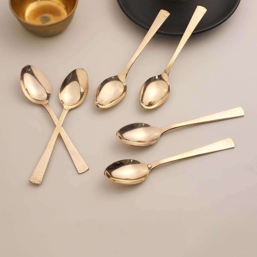 Brass Hammered Design Spoon Set (Pack Of 6) - Image 3