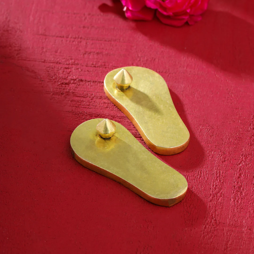 Brass Superfine Charan Paduka (3 Inch) - Image 4