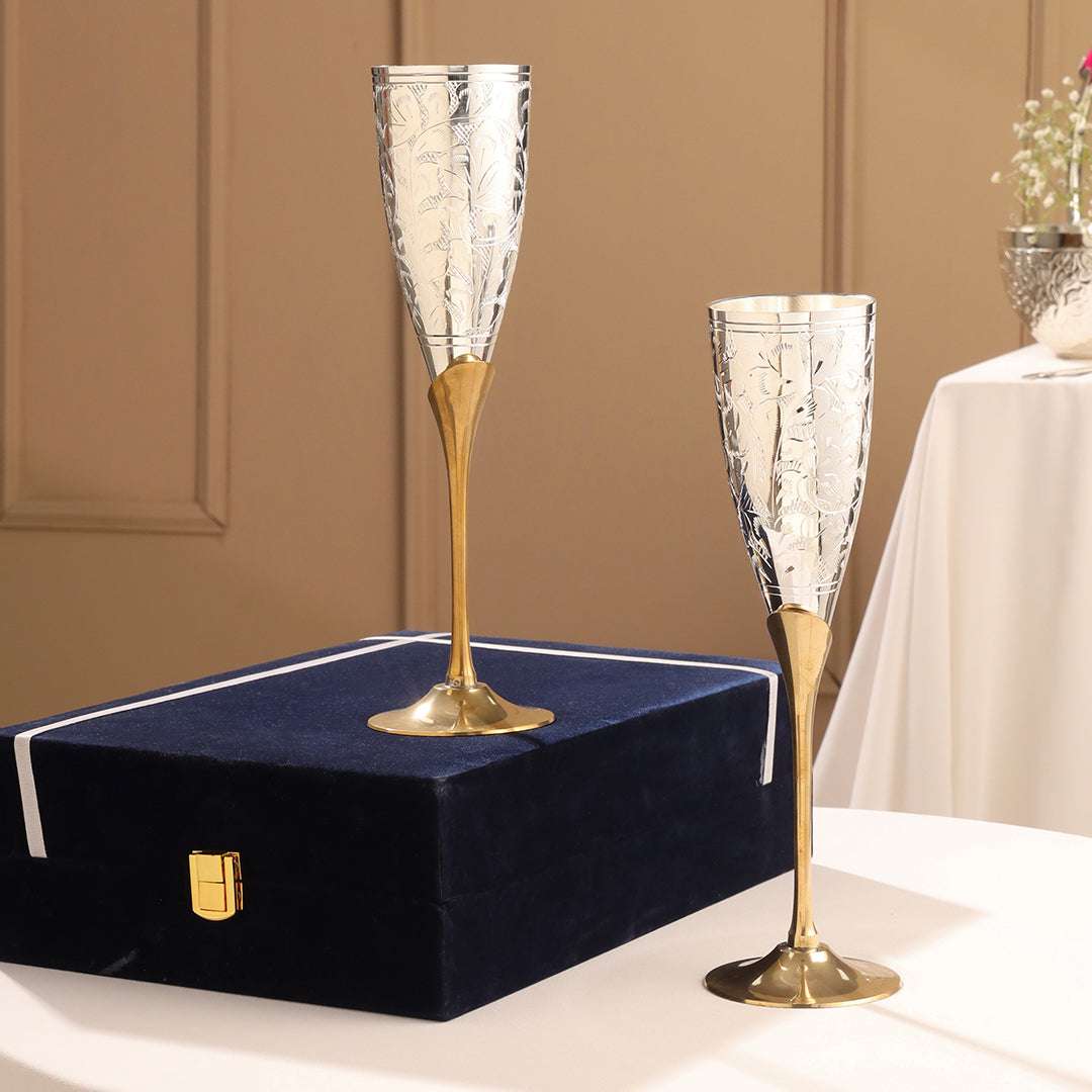 Brass Silver Plated Champagne Engraved Wine Glass Pair With Velvet Box - Image 4